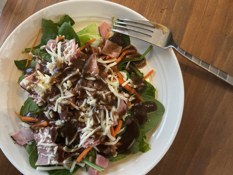 How to Make Balsamic Vinaigrette Salad Dressing